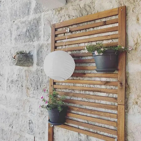 Patalino Appartement *
