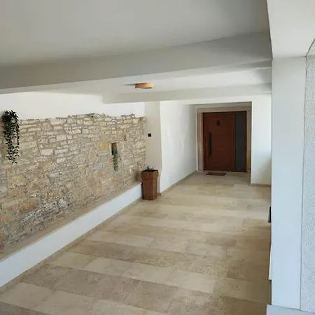 Patalino Apartment