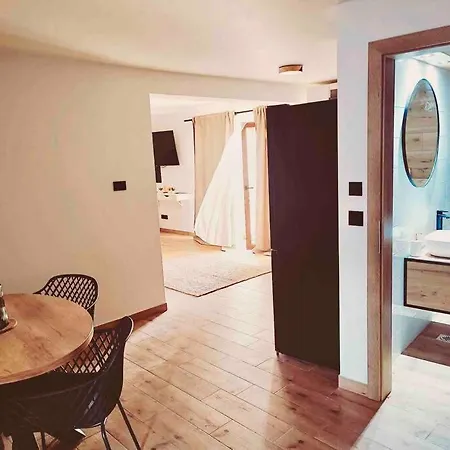 Patalino Apartment *